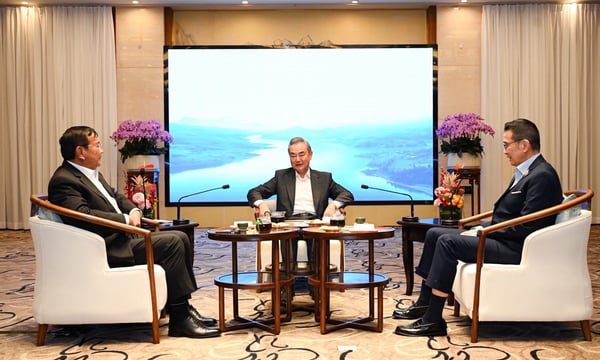 China Calls on Cambodia and Thailand to Resolve Border Conflict