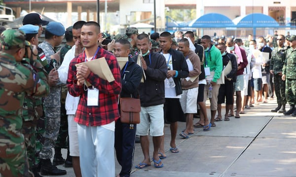 Thailand Releases 18 Cambodian POWs